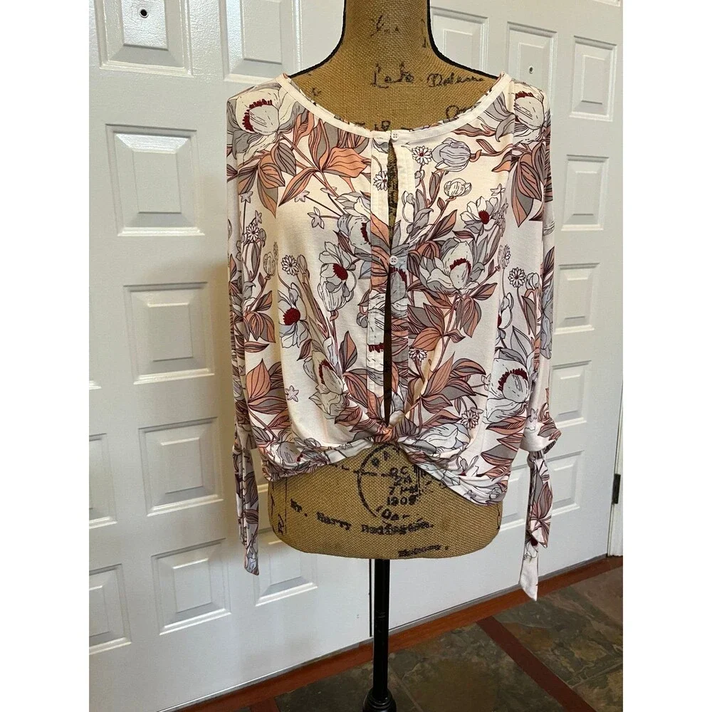 Free People Keepin On Ballet Pink Floral 3/4 Length Tie Sleeve Boho Blouse XS
